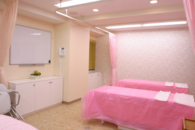 院内の治療室の写真